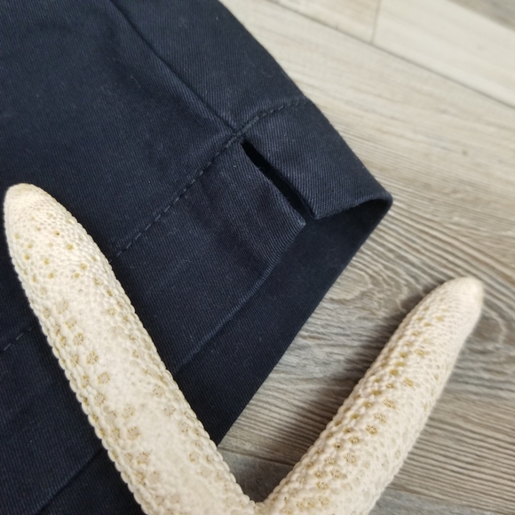 TALBOTS Stretch flat front Navy Blue Shorts Sz 4 - Picture 5 of 6